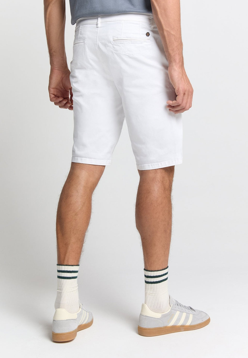 NO EXCESS Shorts Media 4