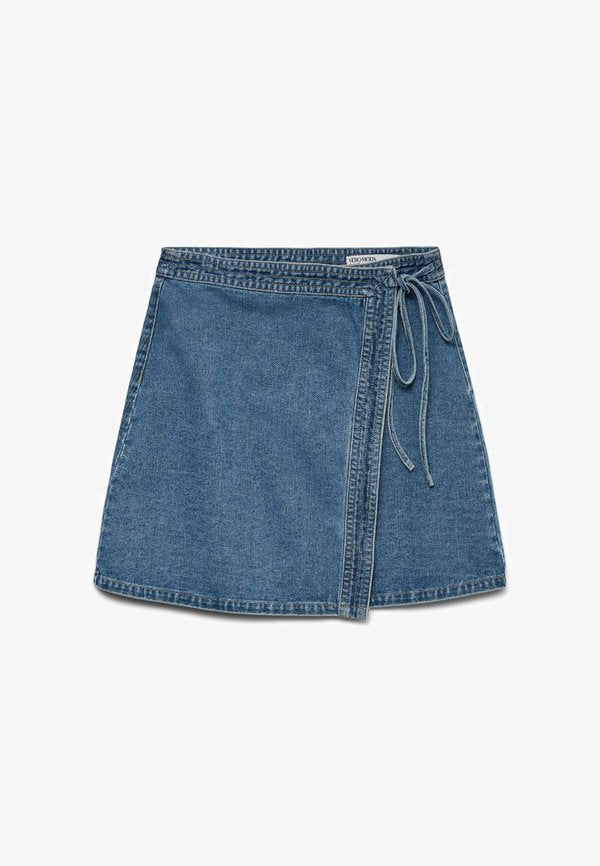 Vero Moda VMLIZA Mid waist Short - Mini skirt - medium blue denim