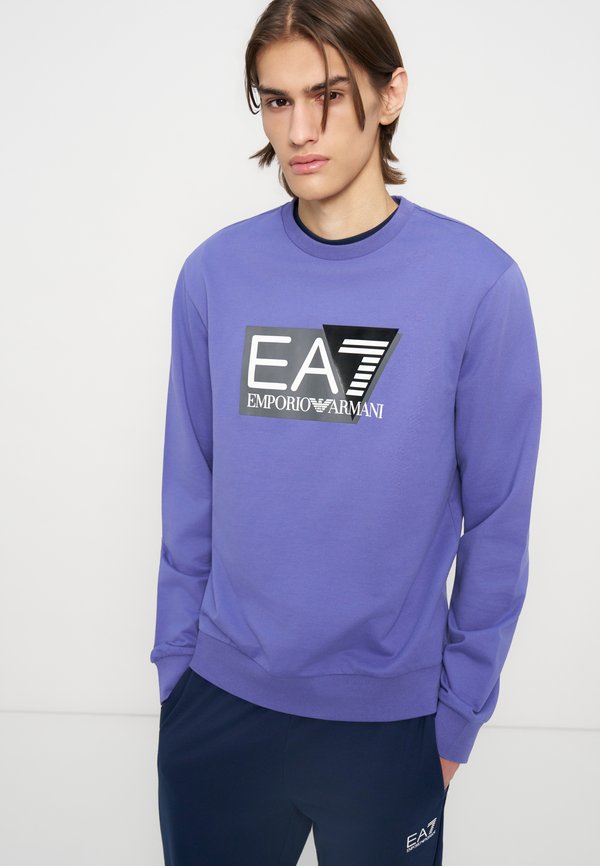 EA7 Emporio Armani