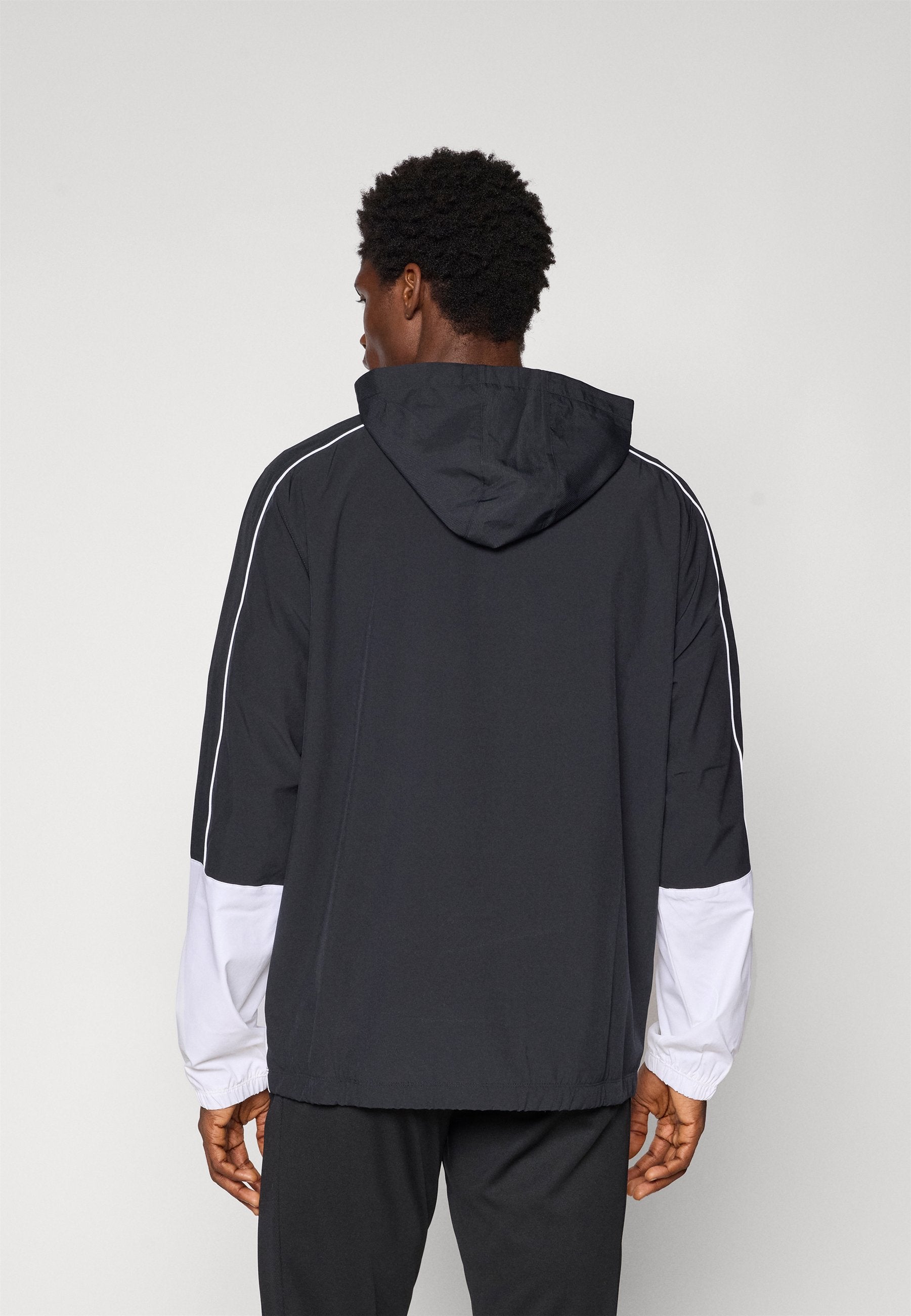 Under Armour CHALLENGER