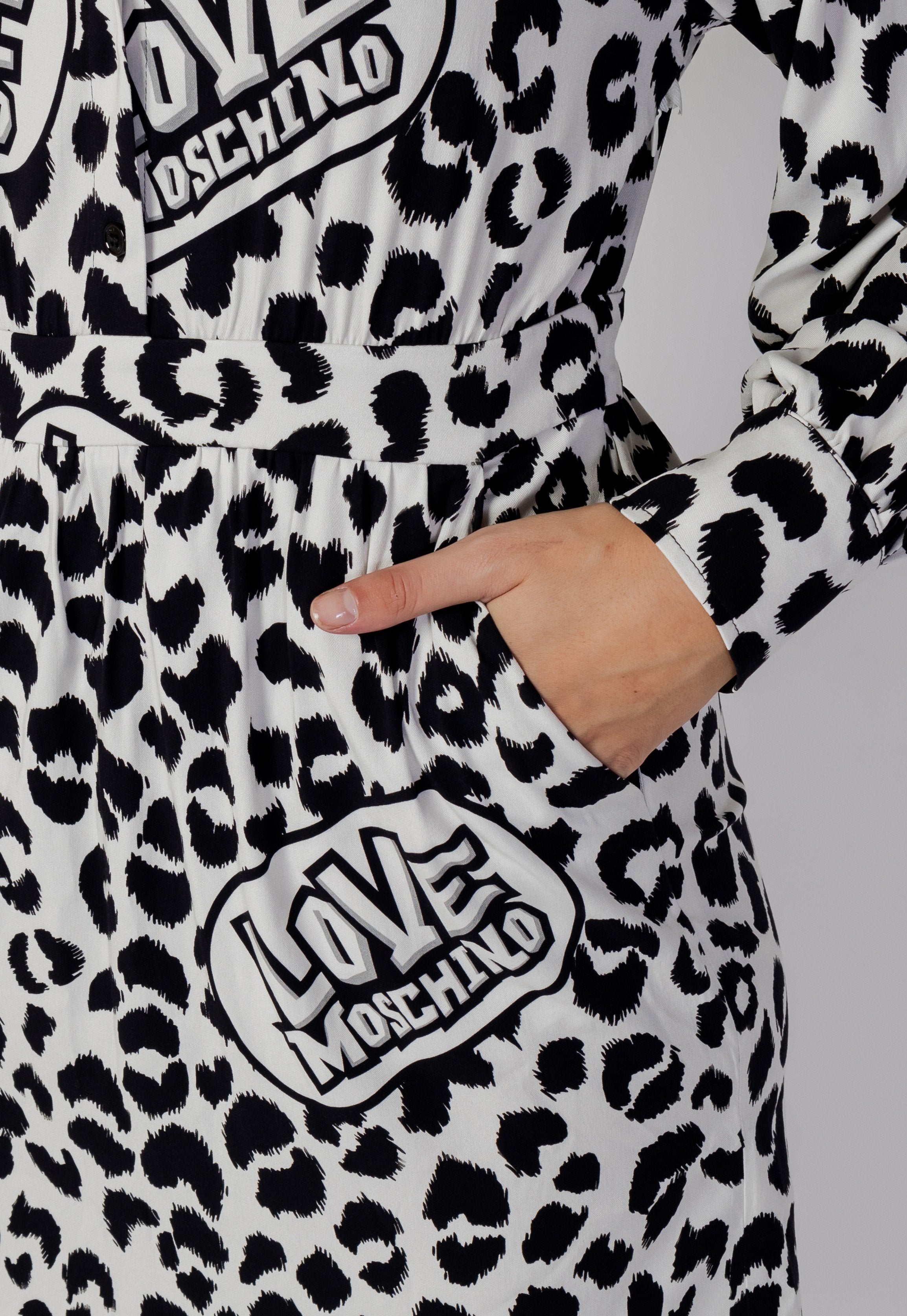 Love Moschino LEOPARD