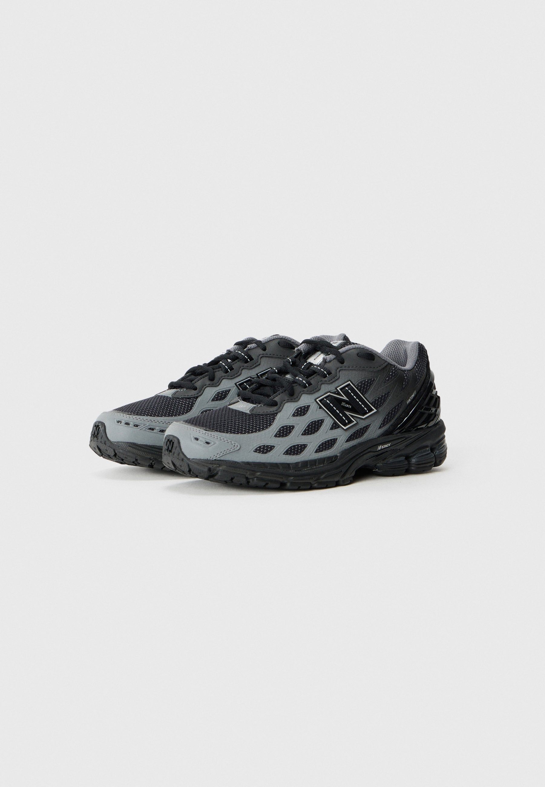New Balance U1906 UNISEX