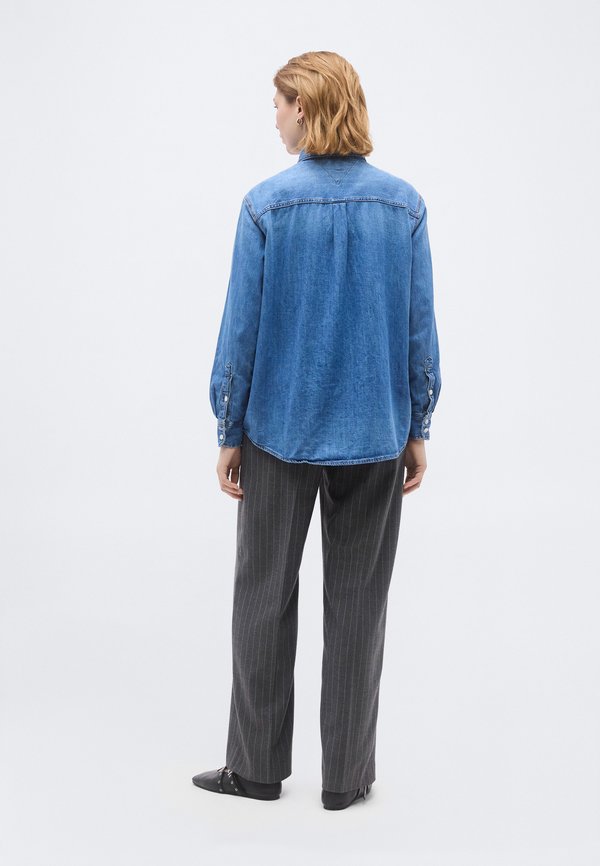 Tommy Jeans RELAXED SHIRT