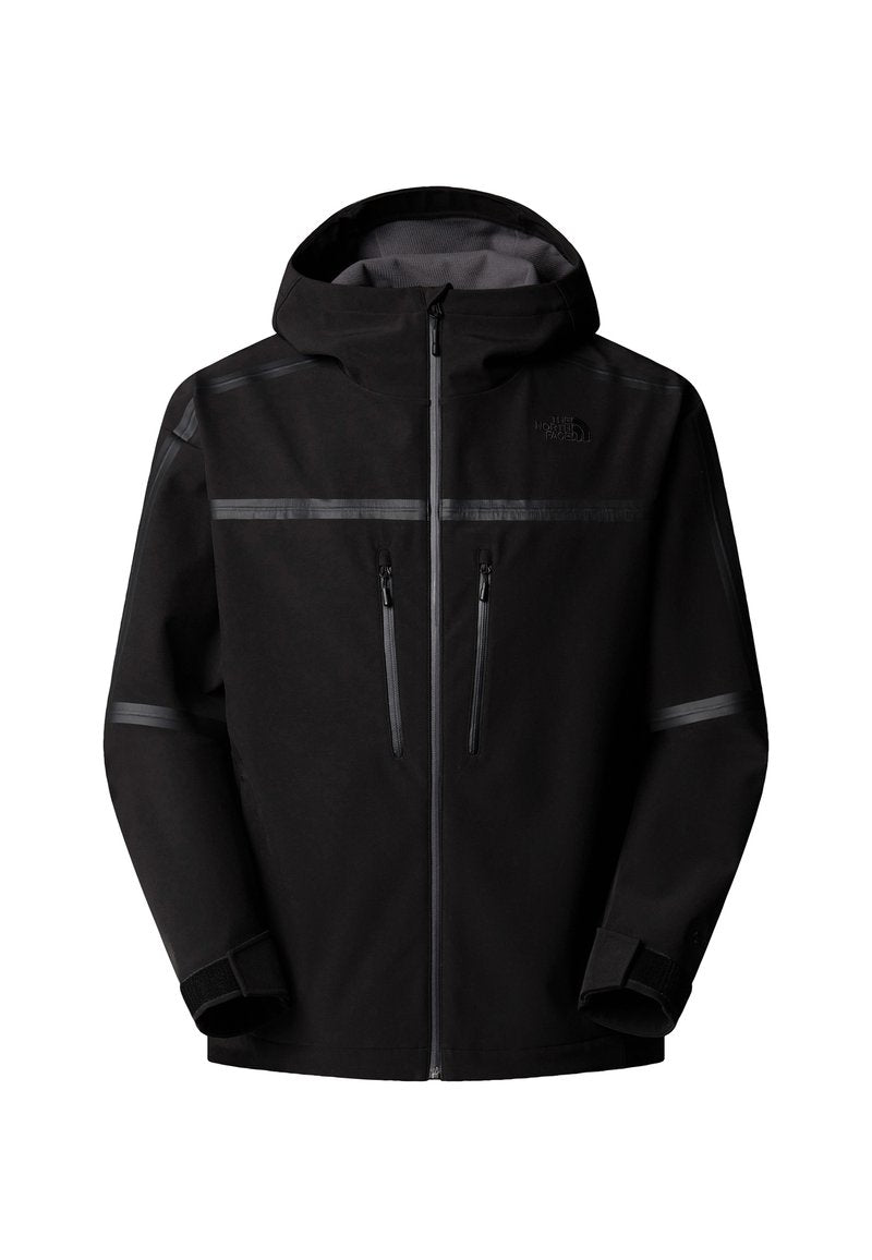 Schwarze wasserdichte Jacke mit Kapuze, ausgestattet mit zwei Reißverschlusstaschen auf der Brust, reflektierenden Streifen und verstellbaren Manschetten. Glatte Oberflächenstruktur.