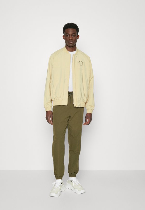 7 DAYS Active WARM UP JACKET