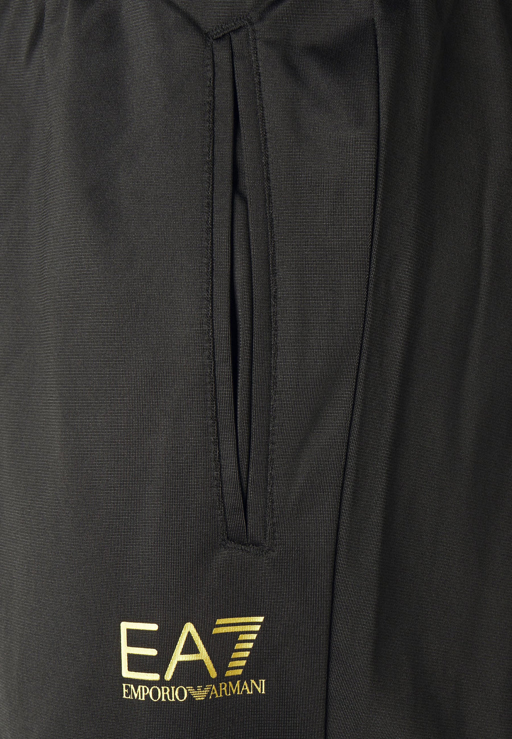 TRACKSUIT Media 10