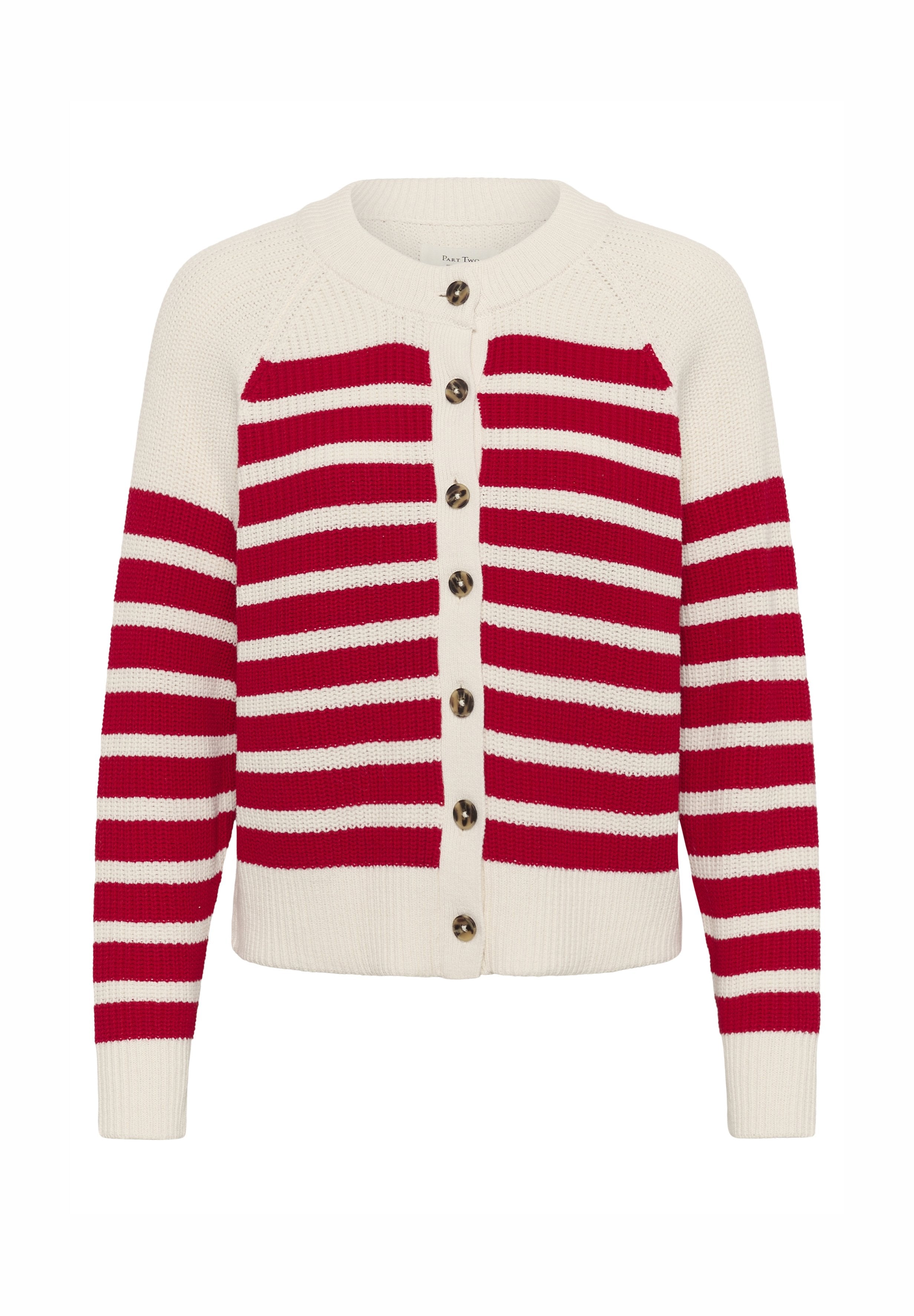 Strickjacke in Creme mit roten Streifen. Sie hat einen runden Ausschnitt, eine Vorderknopfleiste mit braunen Knöpfen und gerippte Bündchen sowie einen gerippten Saum.