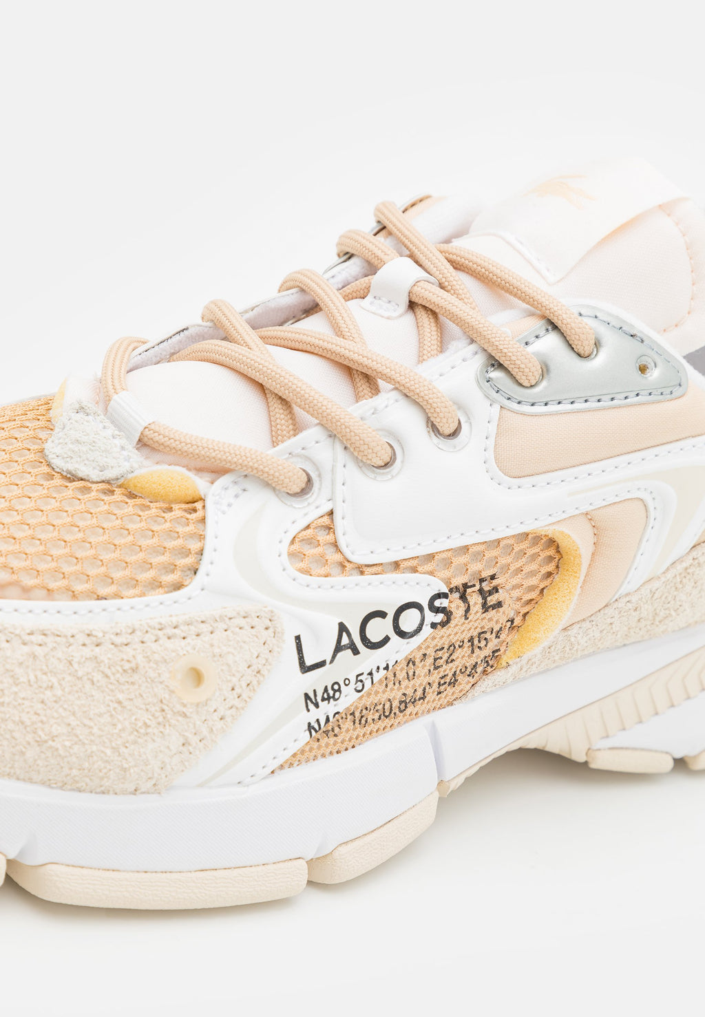 Lacoste L003 NEO