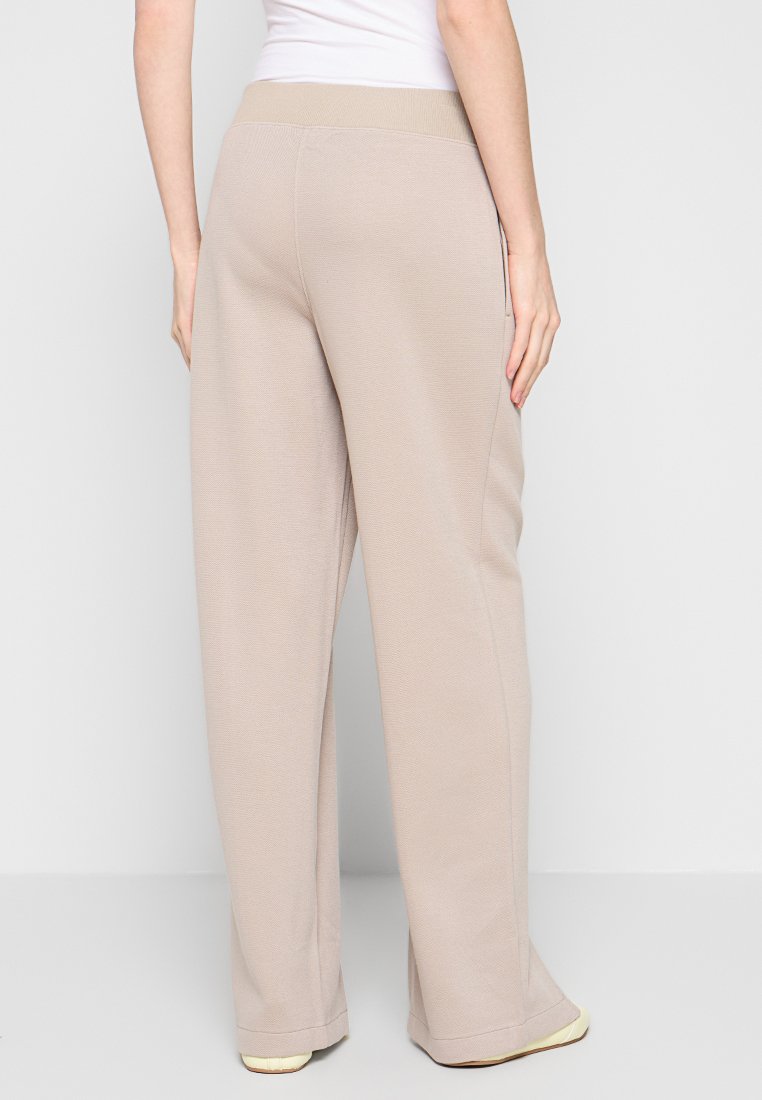 Spanx