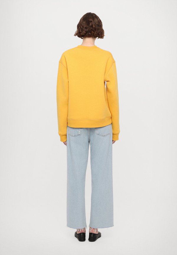DSQUARED2 ICON COOL FIT CREWNECK