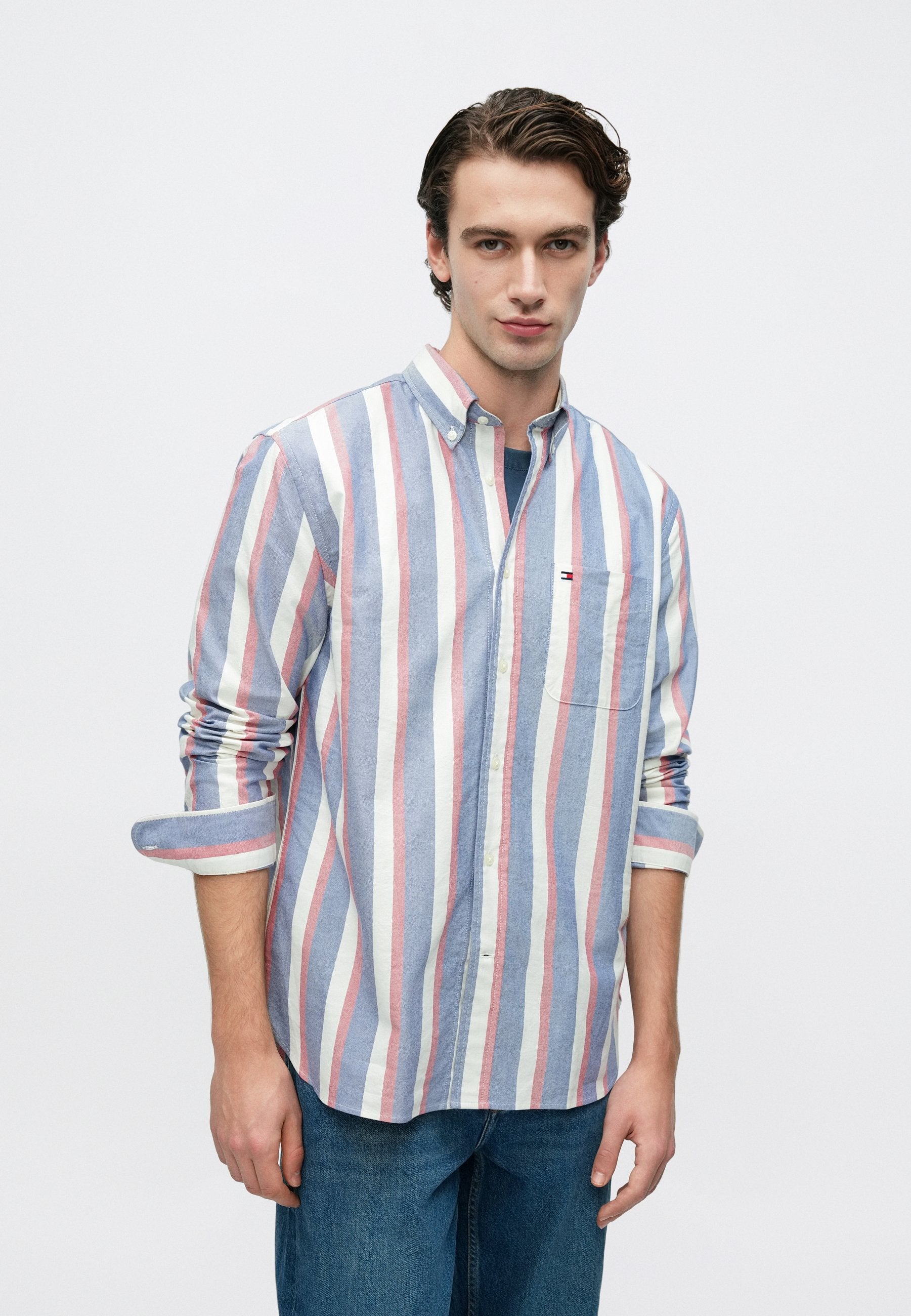 RELAXED FIT STRIPE OXFORD SHIRT Media 5