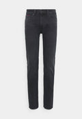 Schwarze Jeans aus Denim mit geradem Schnitt, Fünf-Taschen-Design und sichtbarem Knopfverschluss. Mit dezenten roten und blauen Stickdetails.