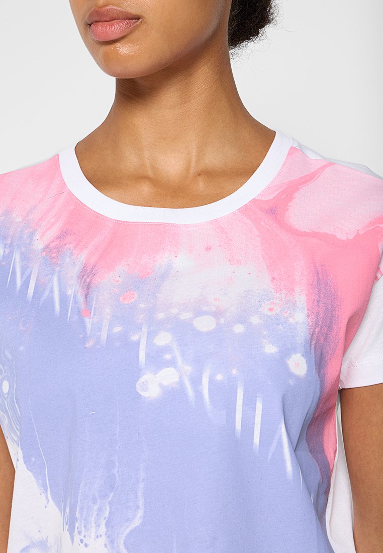 Armani Exchange T-Shirt print Media 5