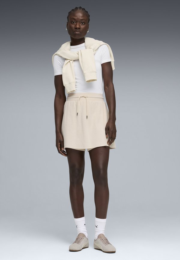Puma CLASS HIGH WAIST SKORT - Sports shorts - alpine snow