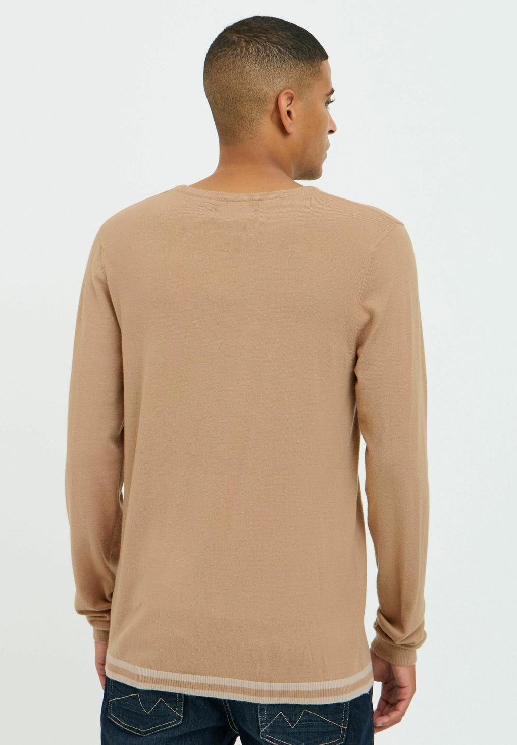 BHPULLOVER Media 4
