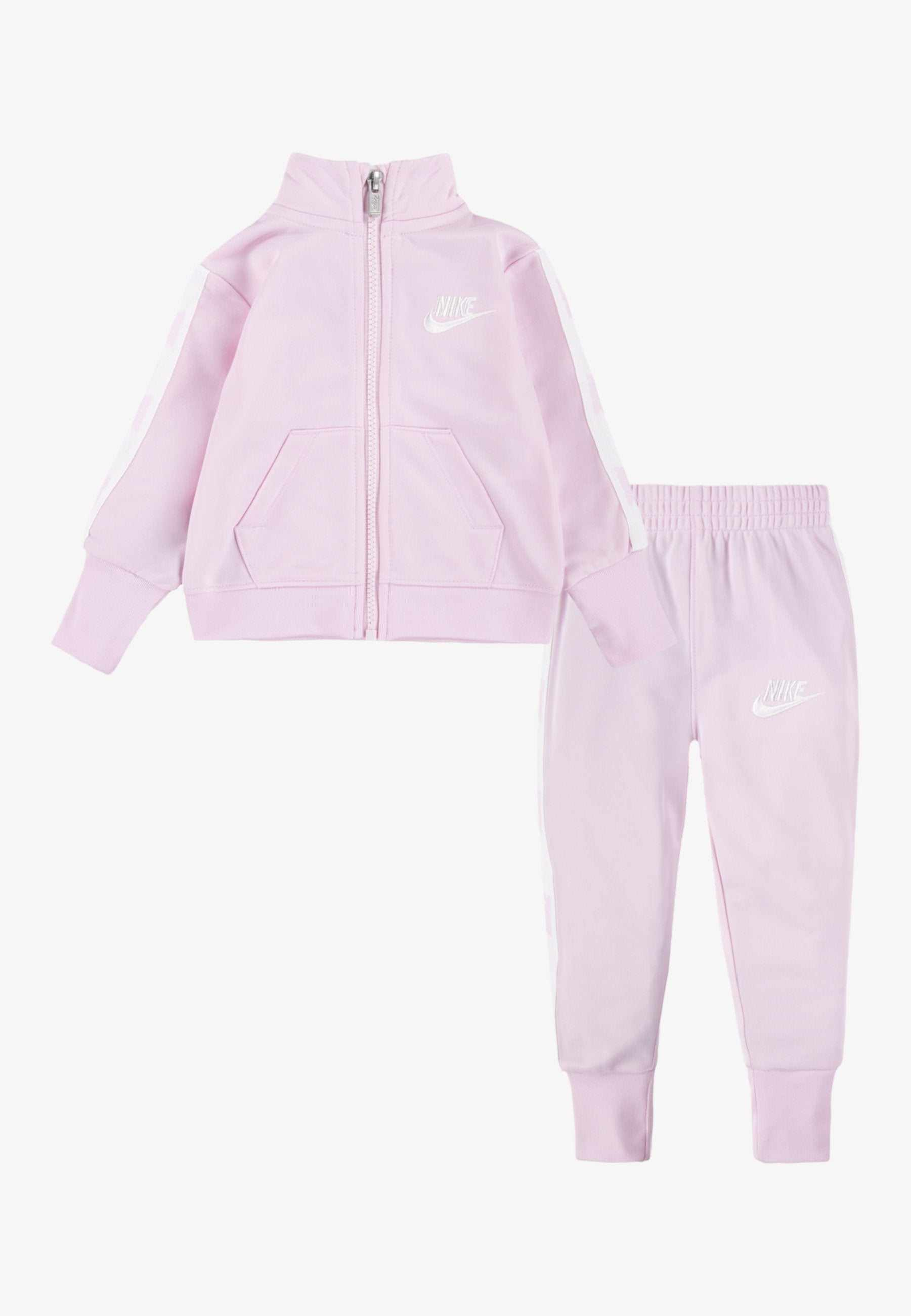 Nike Sportswear  SET