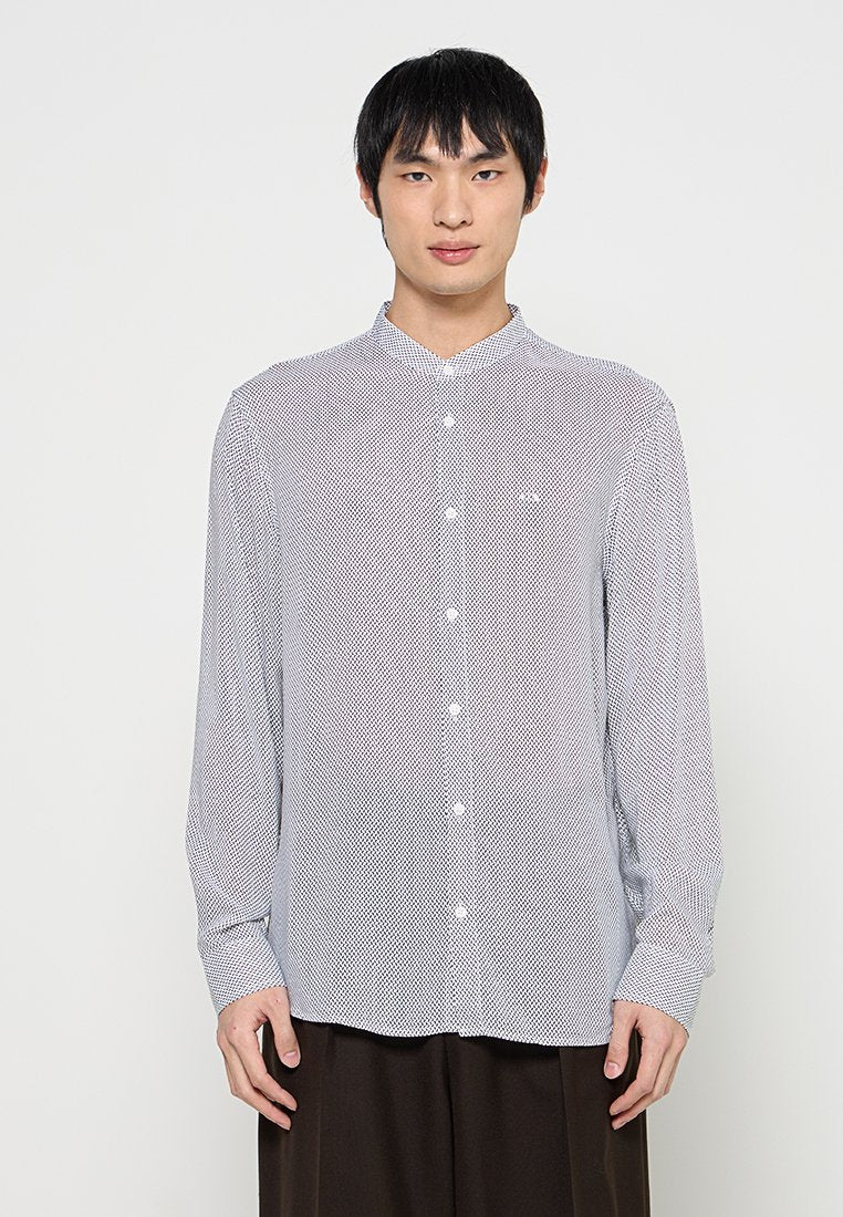 REGULAR FIT Media 1