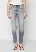 ACE 2.0 SLIM STRAIGHT Media 1