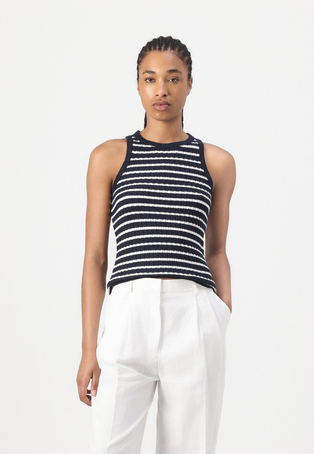 STRAIGHT PANTS Media 5