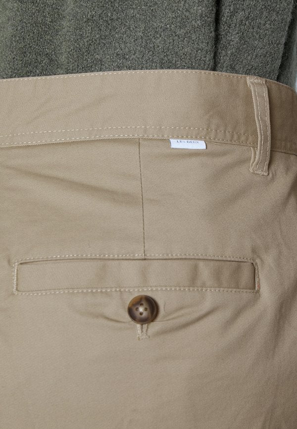 Les Deux JARED CHINO PANTS