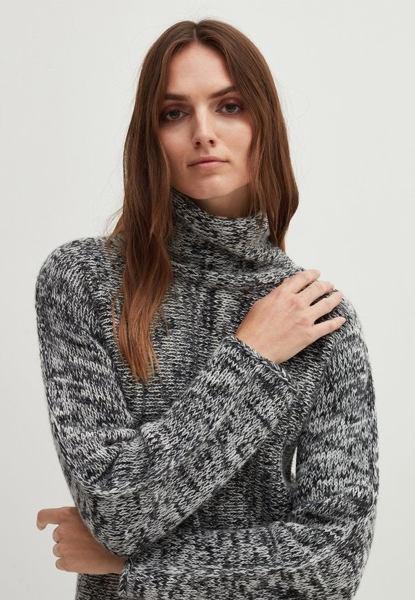 Stefanel LONG WITH SLUB WEAVE