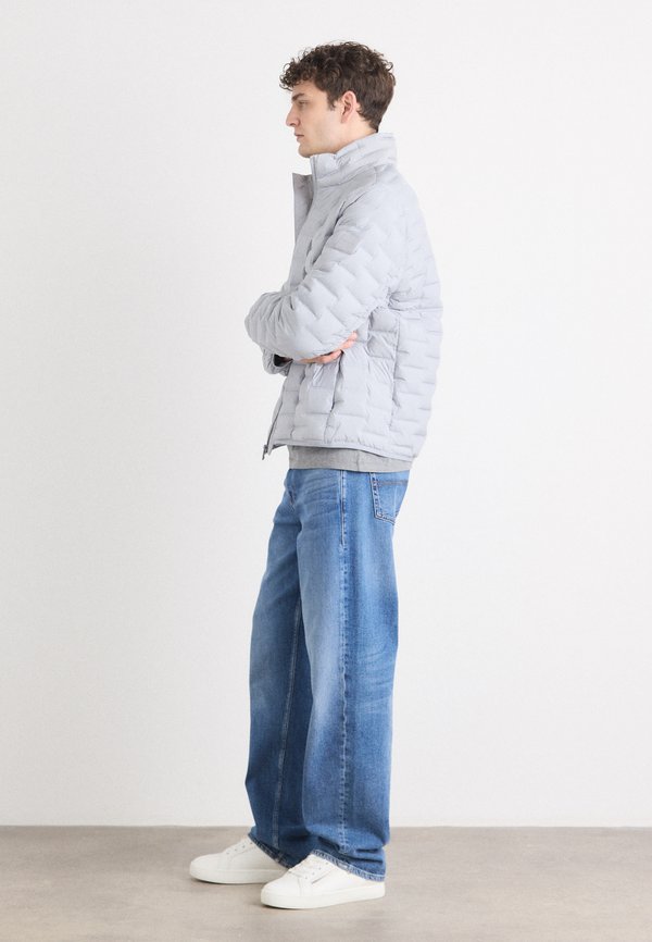 Calvin Klein PACKABLE