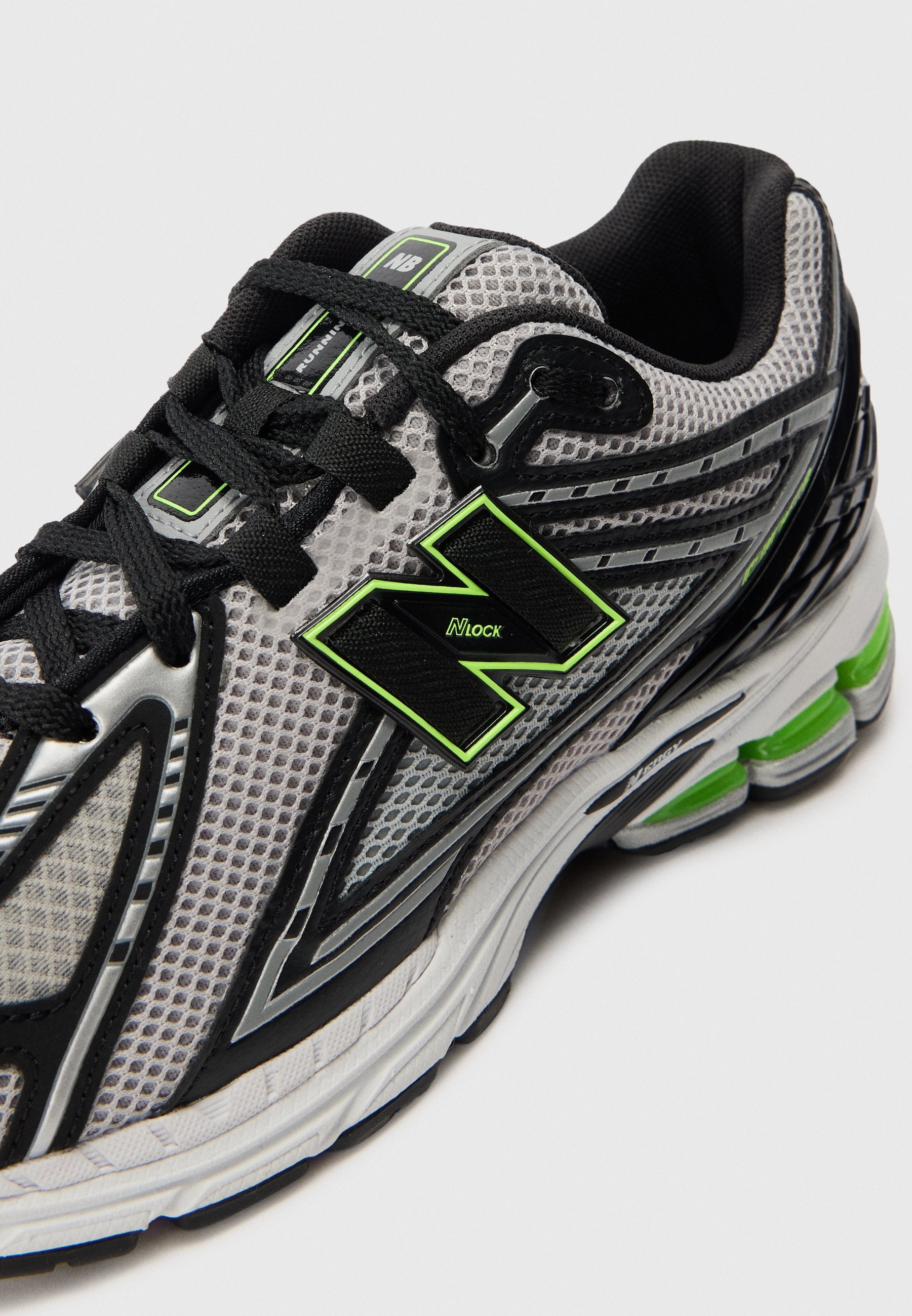 New Balance 1906 UNISEX
