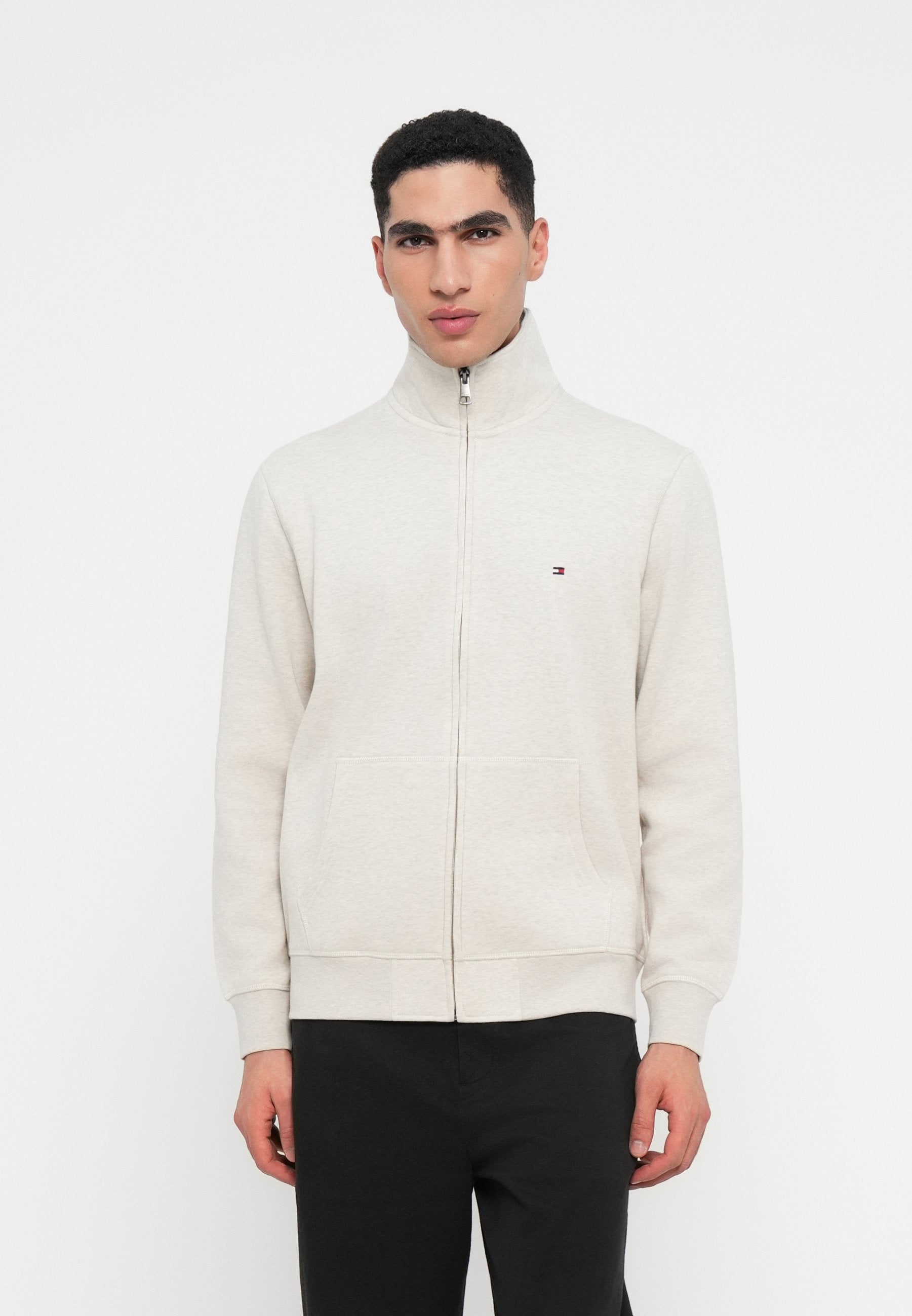 STAND-UP COLLAR ZIP-THRU FLEECE SWEATSHIRT Media 3