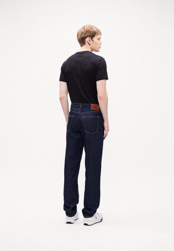 Calvin Klein 90S TAPER