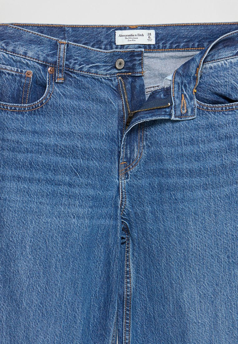 Abercrombie & Fitch