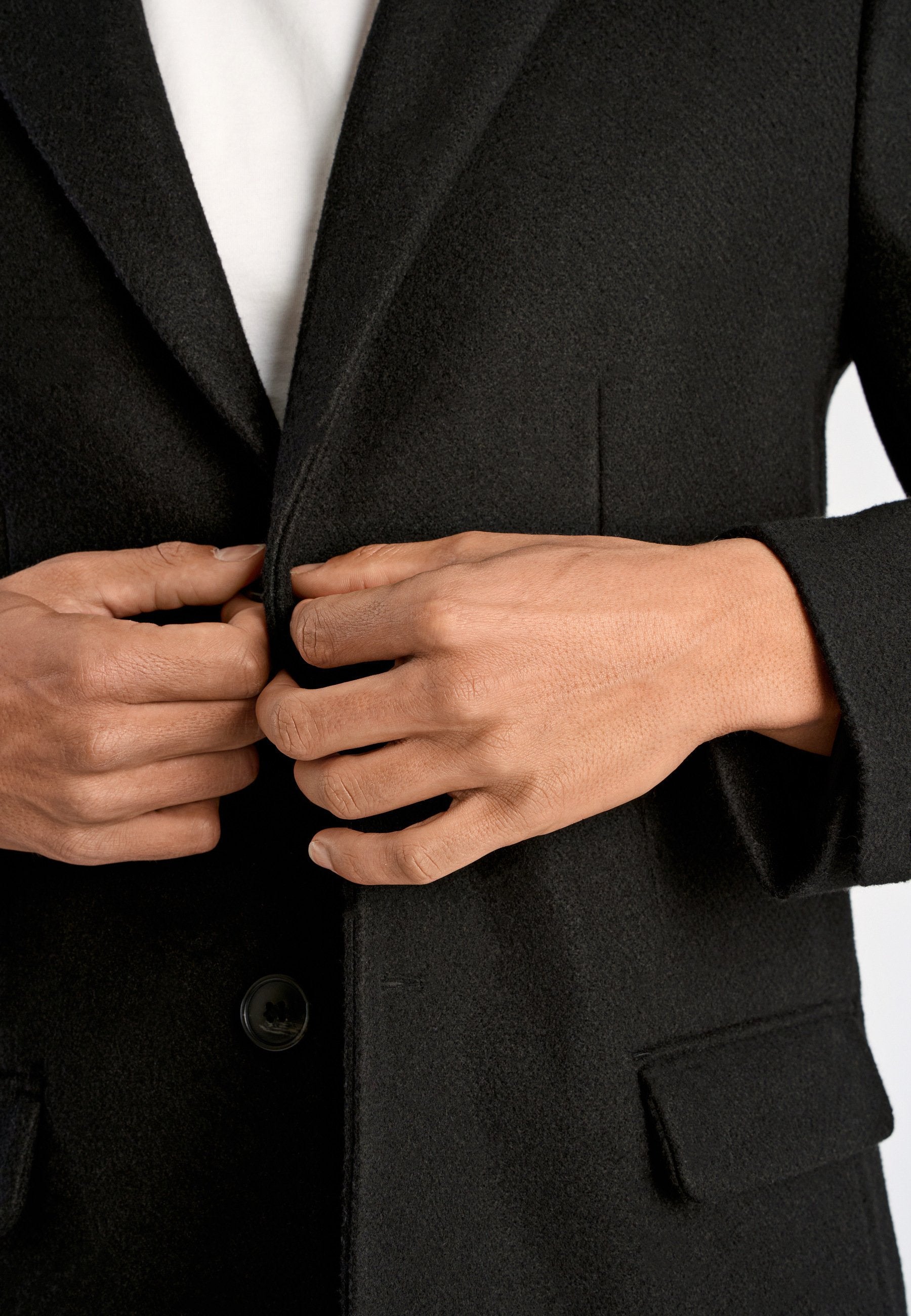 CLASSIC COAT Media 7