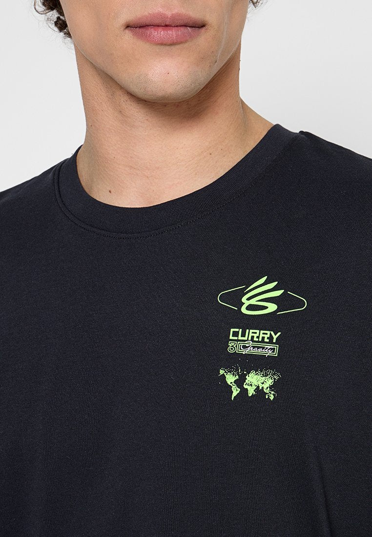 Under Armour LOOSE FIT