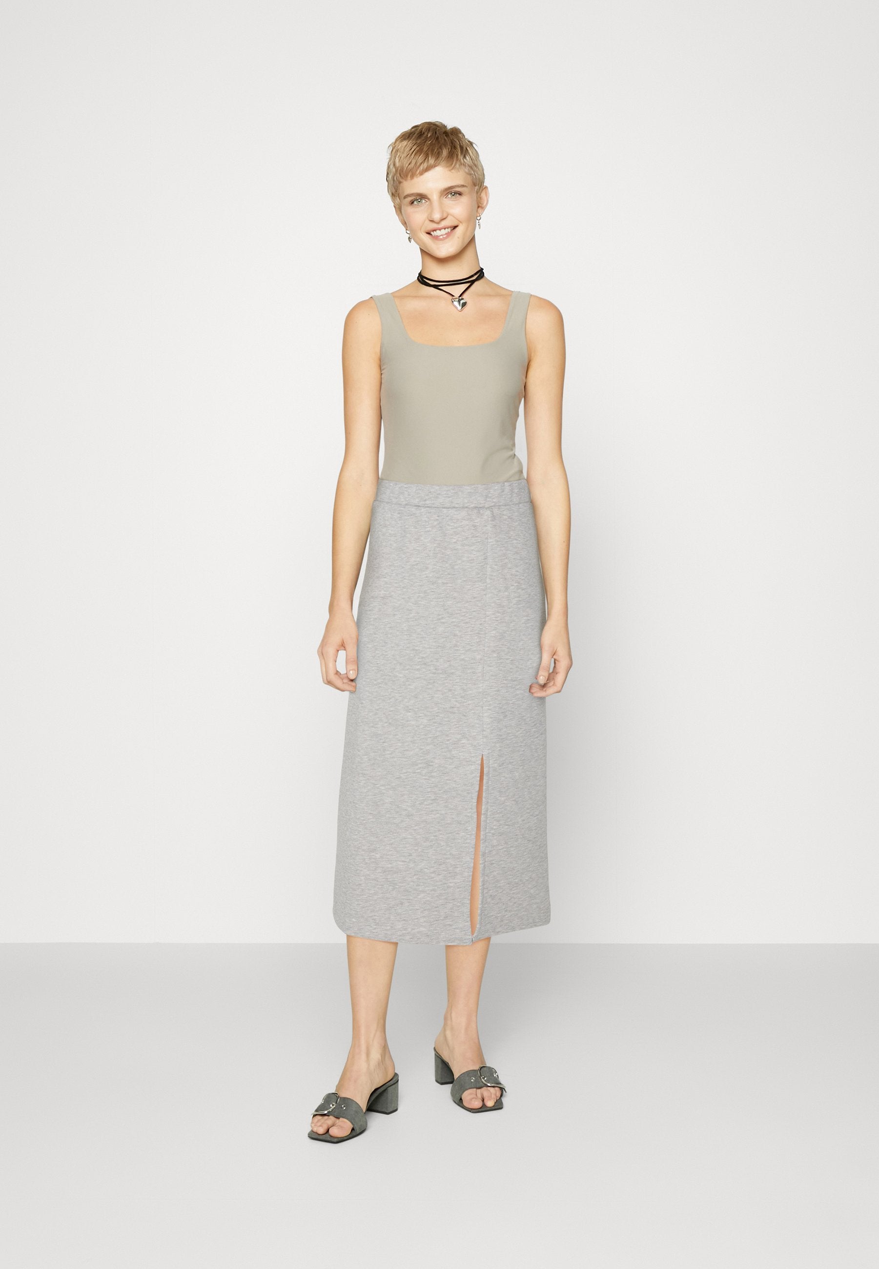 Object OBJRORA SKIRT
