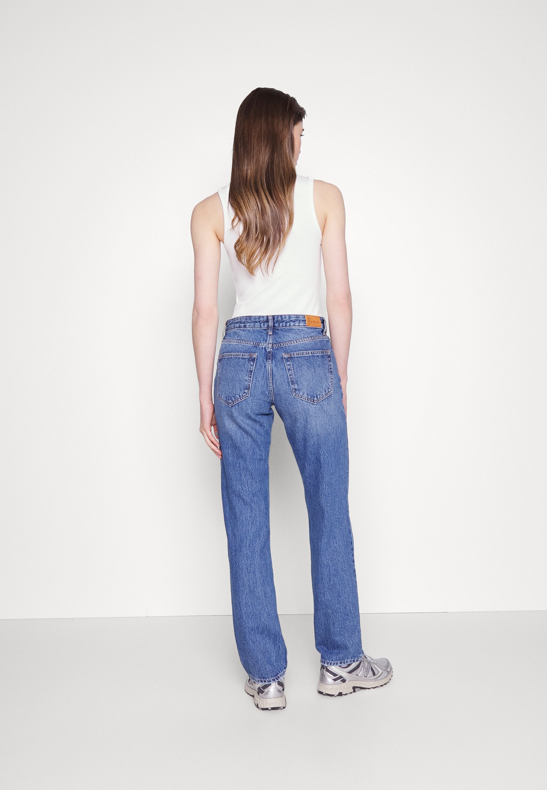 ONLBREE LOW SLIM STRAIGHT  Media 4