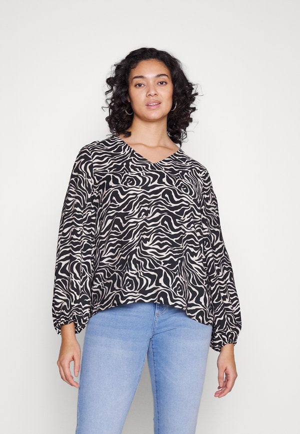 Object Curve OBJLEONORA V-NECK