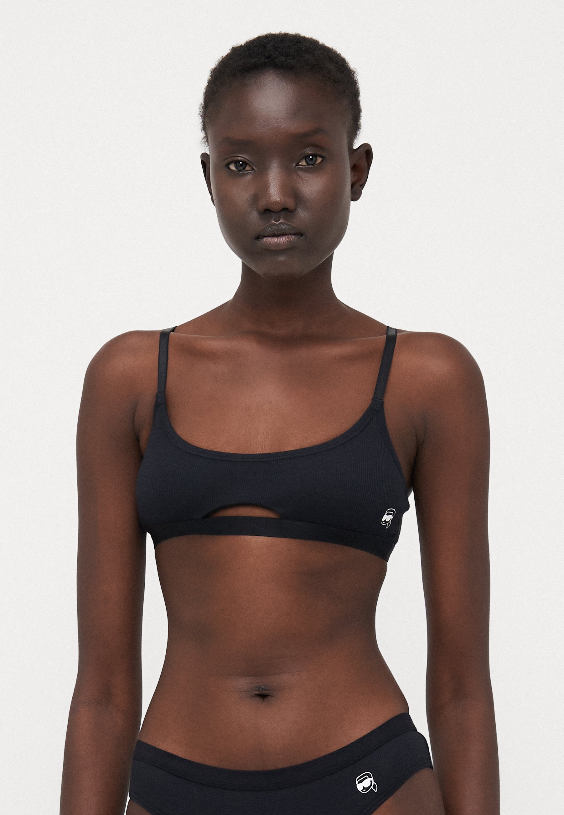 IKON RIBBED PEEPHOLE BRALETTE Media 3