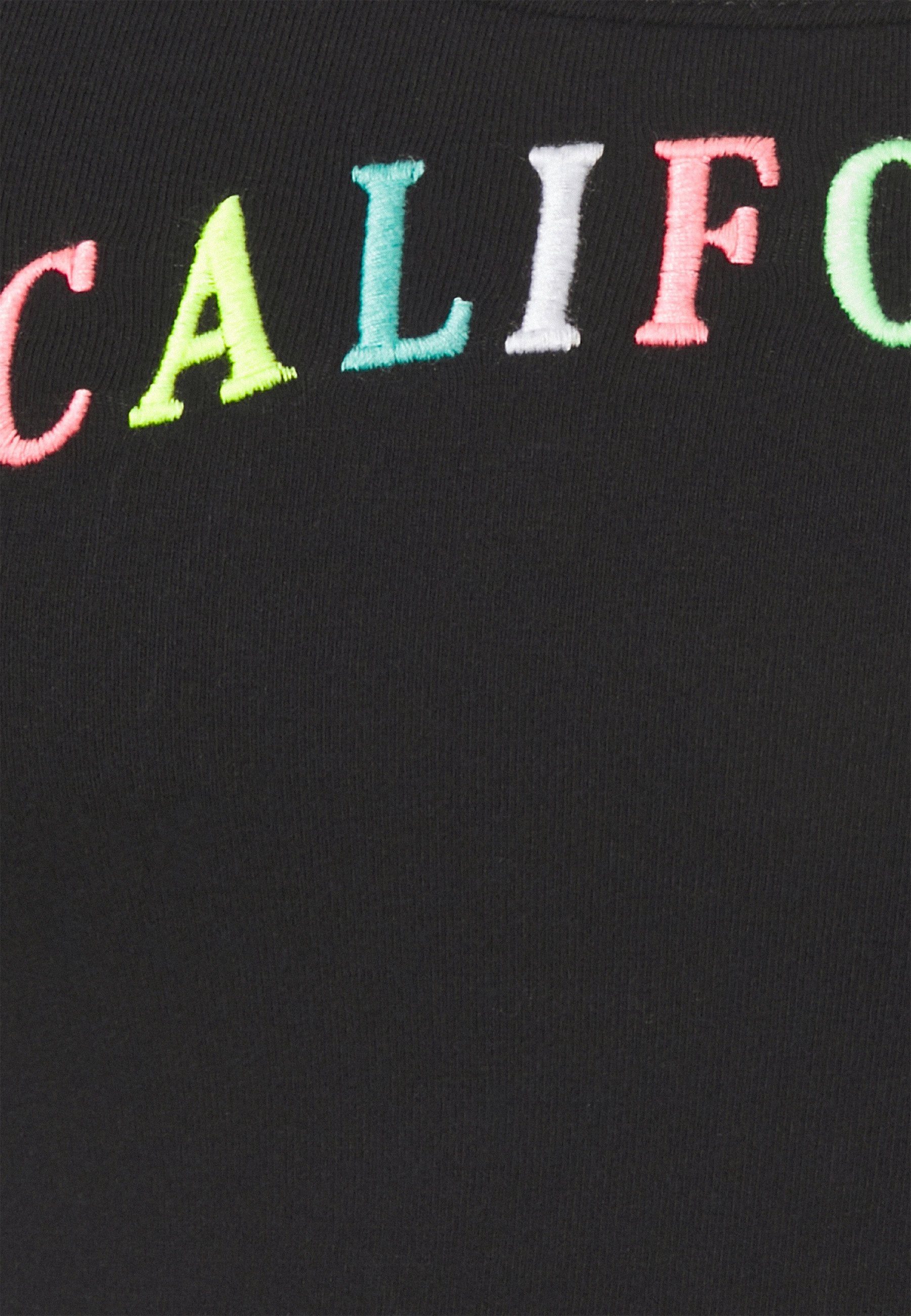 Hollister Co. BARE GRAPHIC BABY