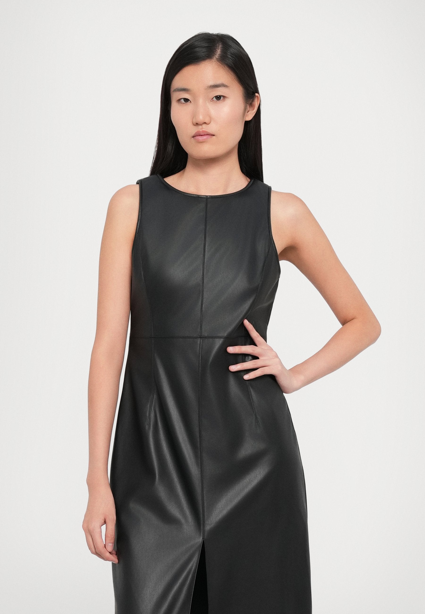 DRESS Media 6