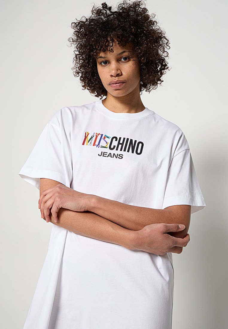 MOSCHINO JEANS