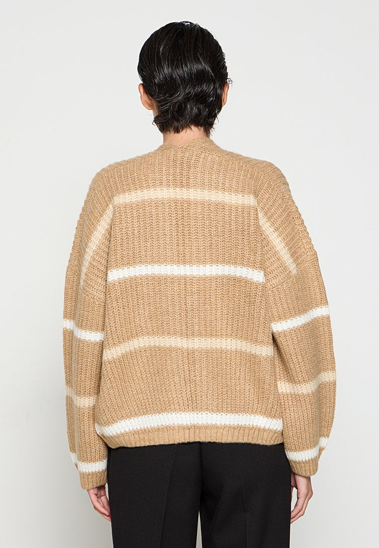 s.Oliver Strickjacke Media 2