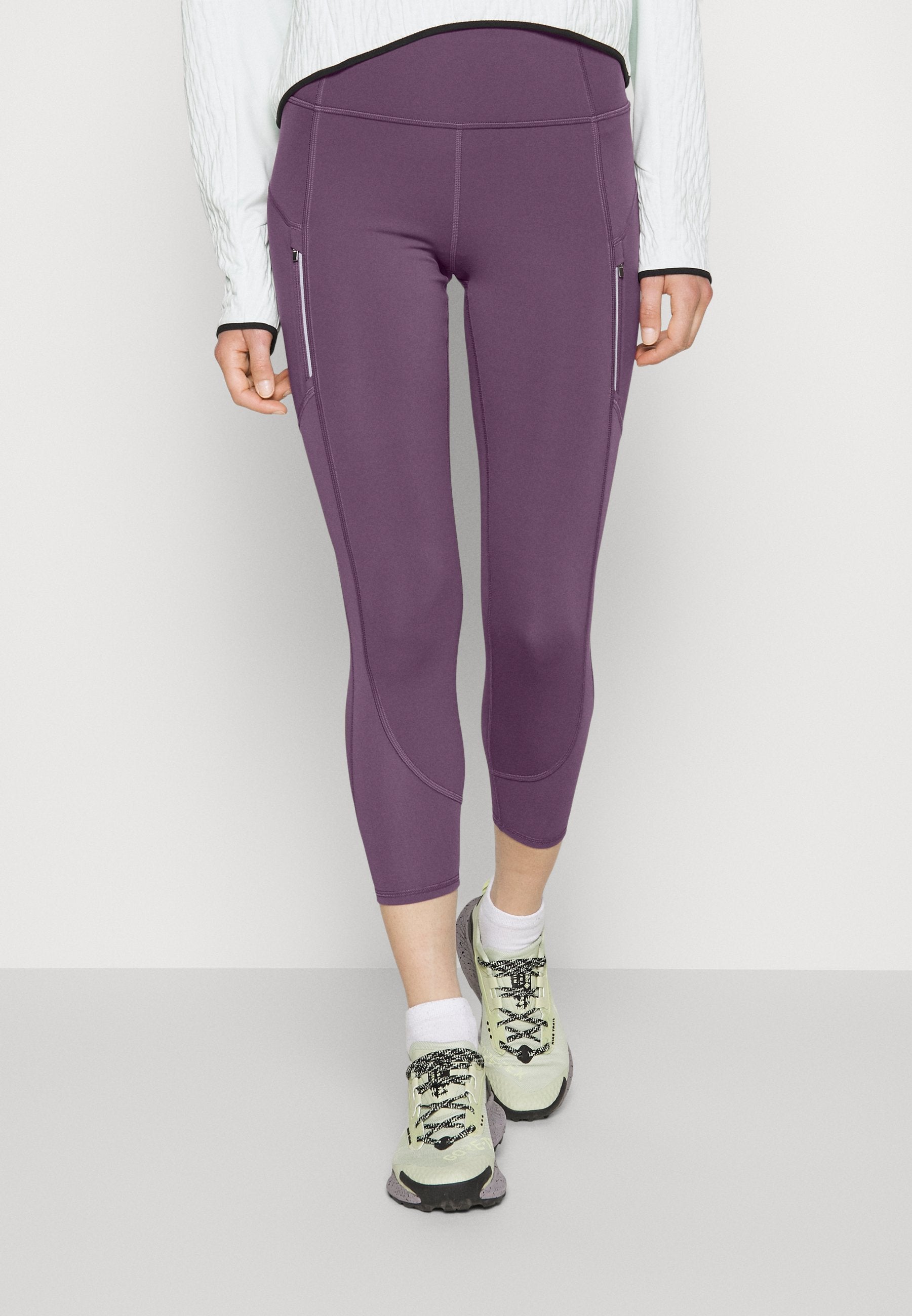 Athleta RAINIER UNBRUSHED 7/8