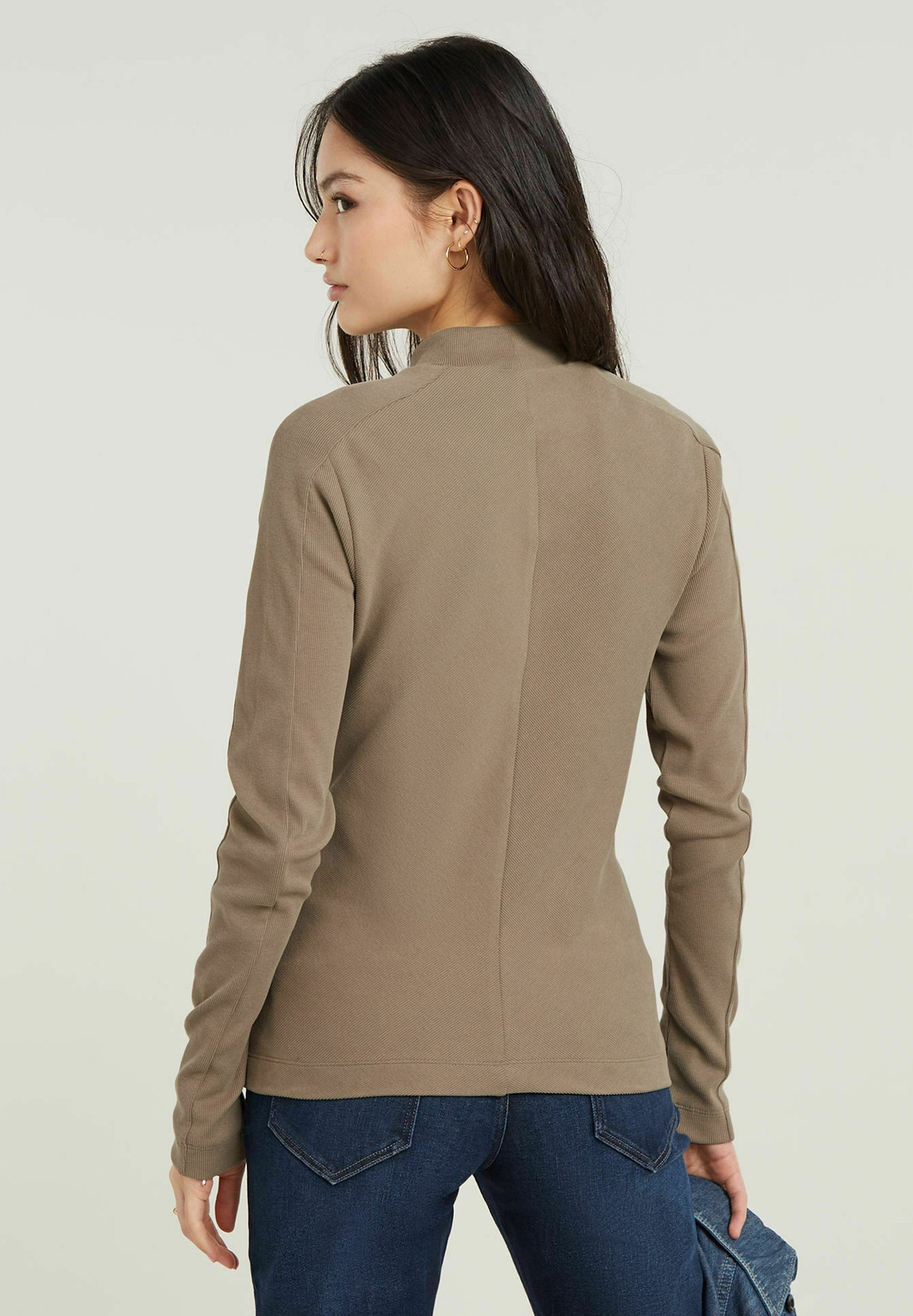 SLIM LONG SLEEVE Media 4