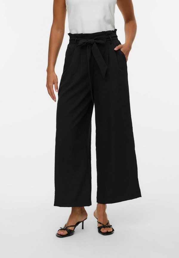 Vero Moda VMSYDNEY High waist Ancle - Trousers - black