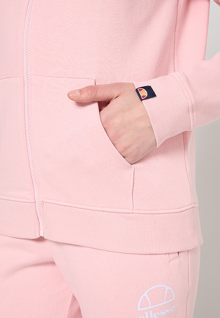 Ellesse