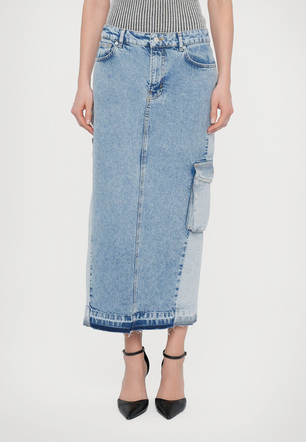 MOSCHINO JEANS