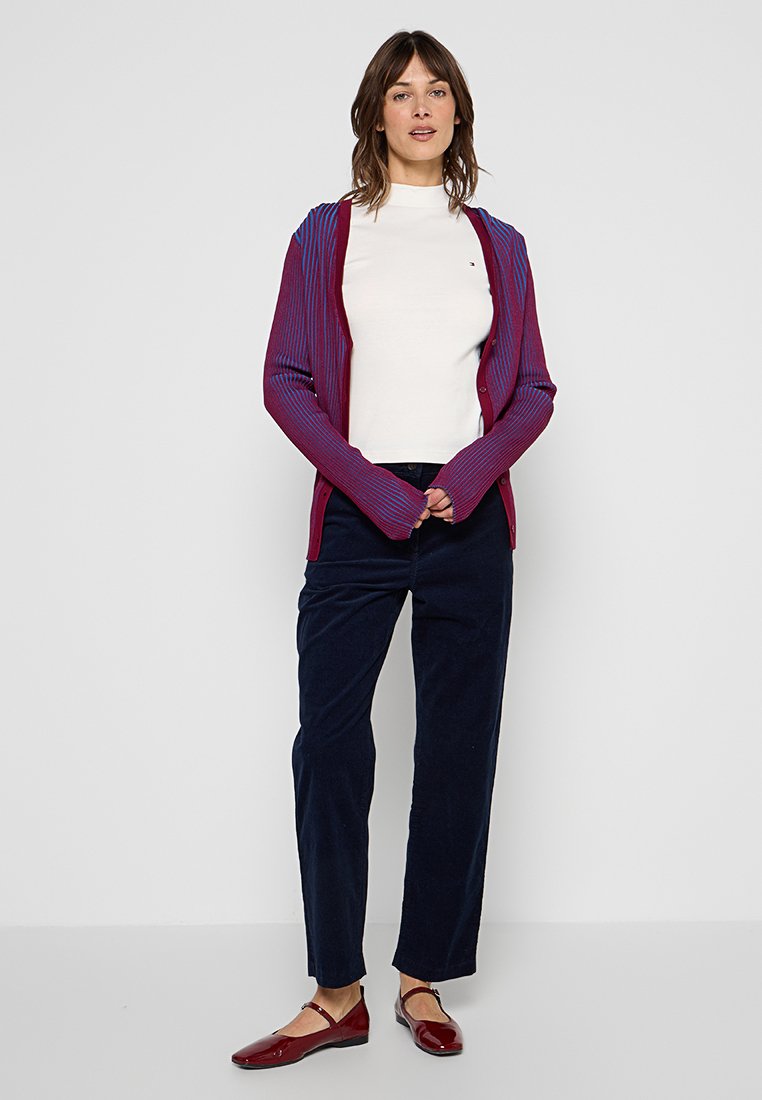 CODY MOCK SLIM FIT Media 2