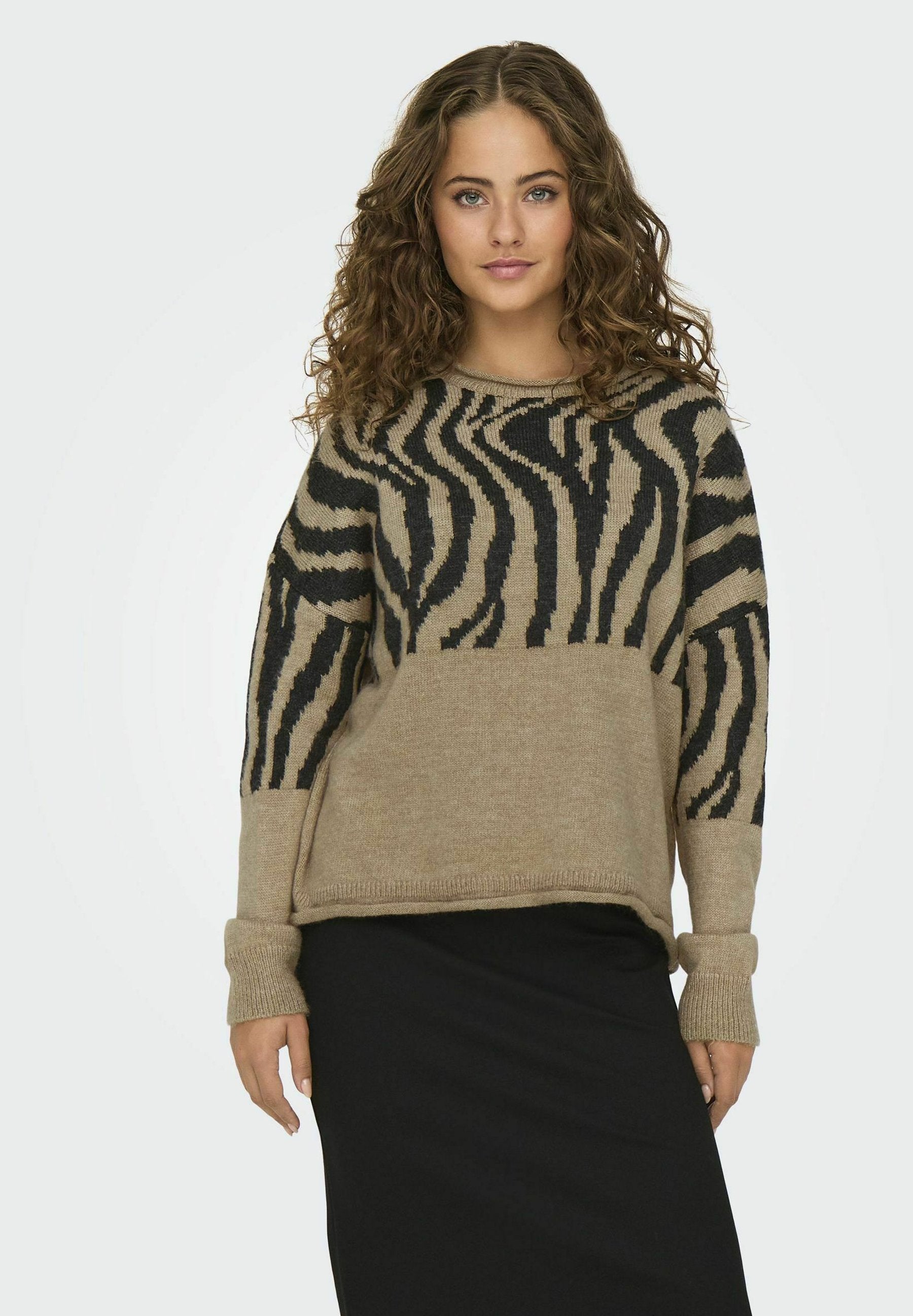 Knitted ONLJADE Knitted Media 2