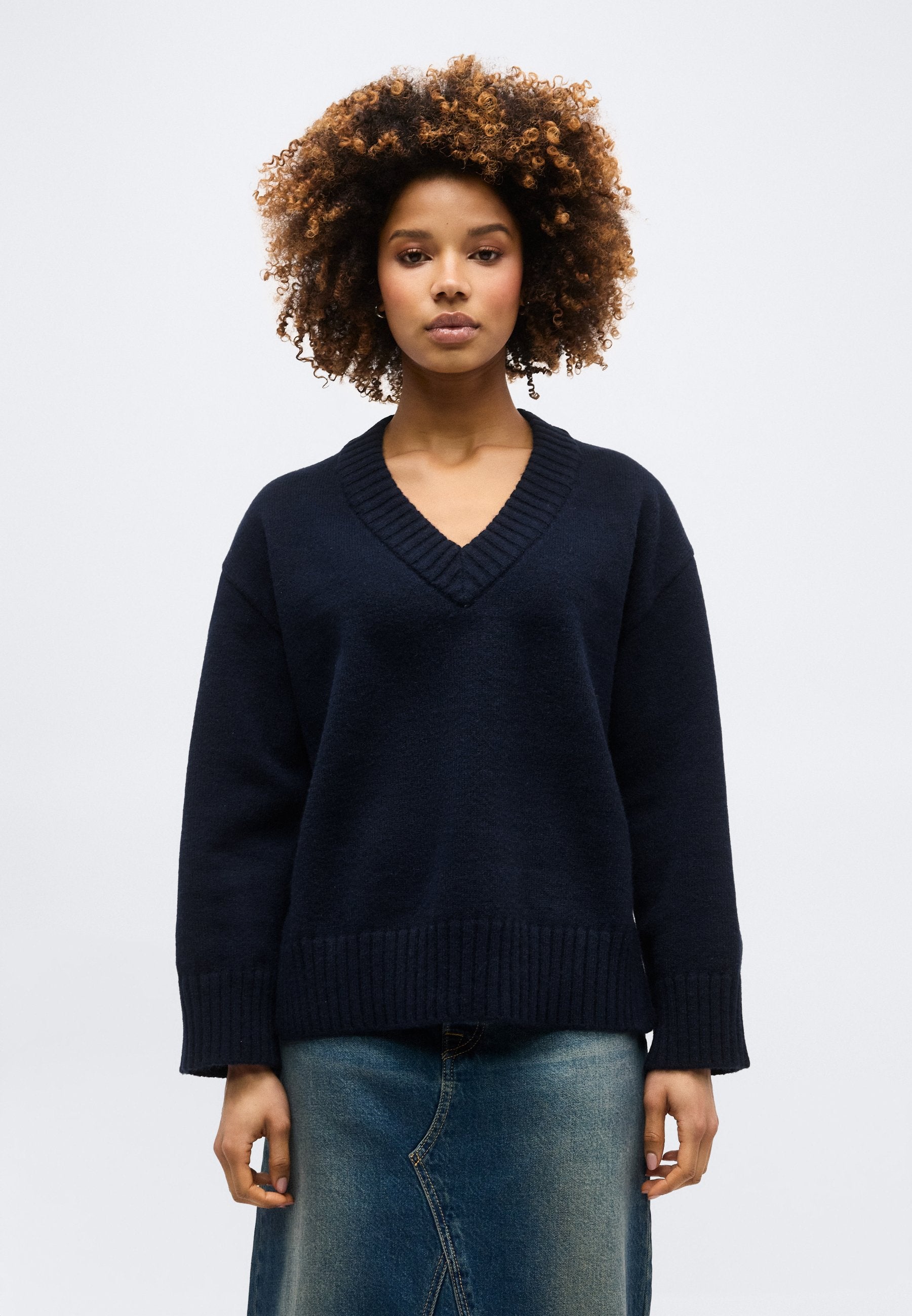 Gina Tricot V NECK SWEATER