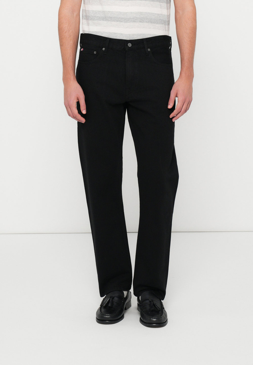 WASHED REGULAR STRAIGHT LEG BLACK JEANS Media 3