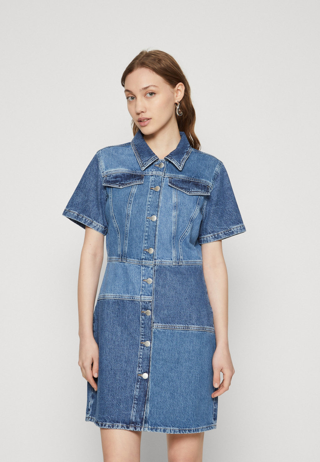 ONLMALIA PATCHED DRESS  Media 3